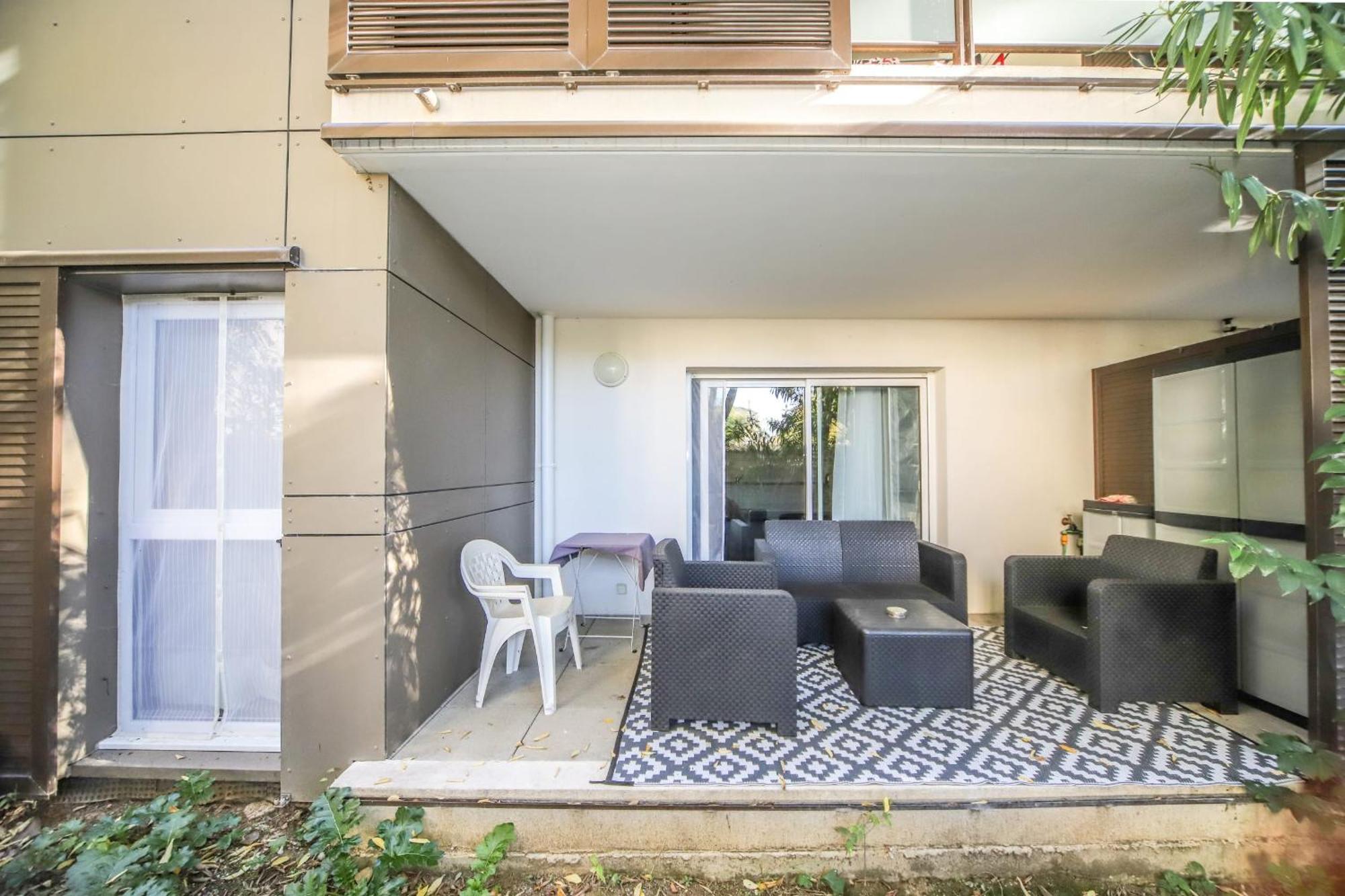 T2 Florescence Proche Montpellier Parking Castelnau-le-Lez